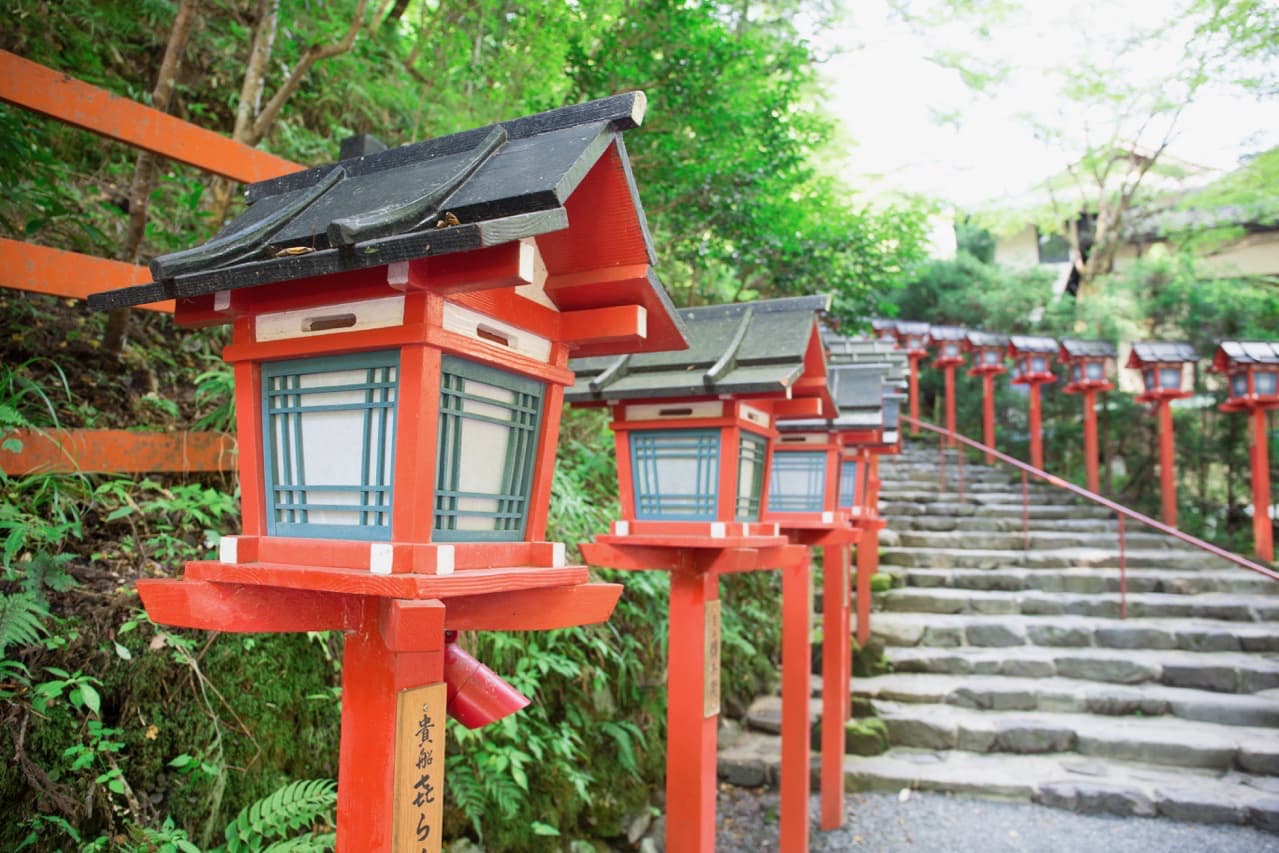 貴船神社