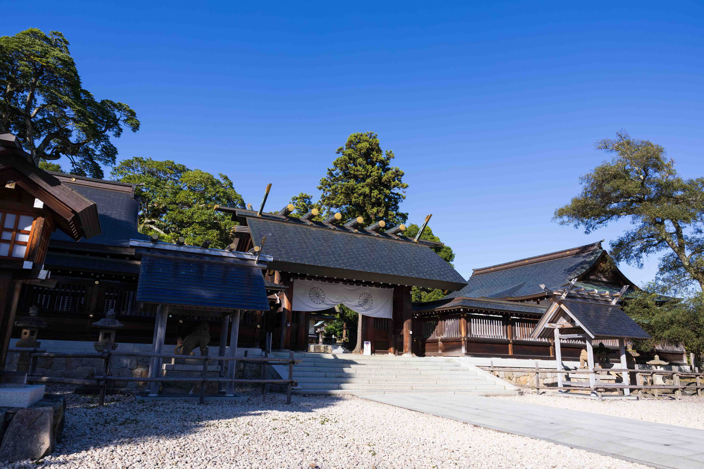 籠神社